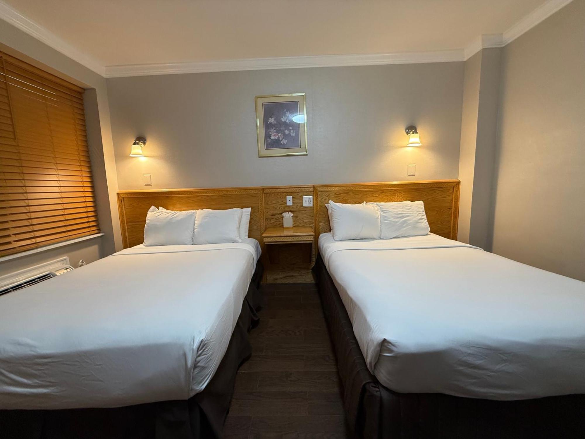 Double Room with Two Double Beds,1722892808:JPEG