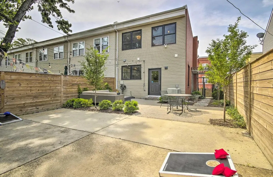 2 Mi To National Mall: Modern Dc Retreat W/ Patio-1