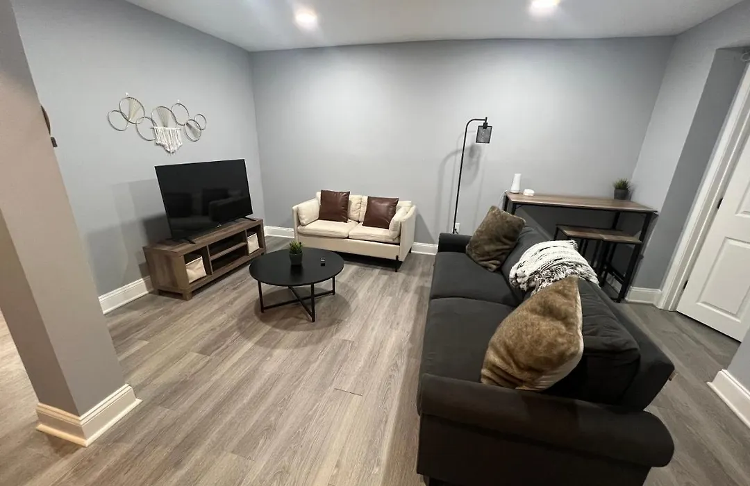 Modern Unit W/ Backyard Hangout-1