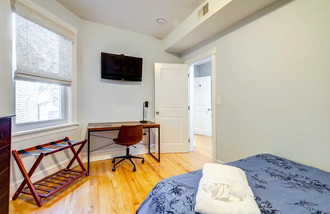 Historic H Street Corridor Townhome, Patio And Grill-1