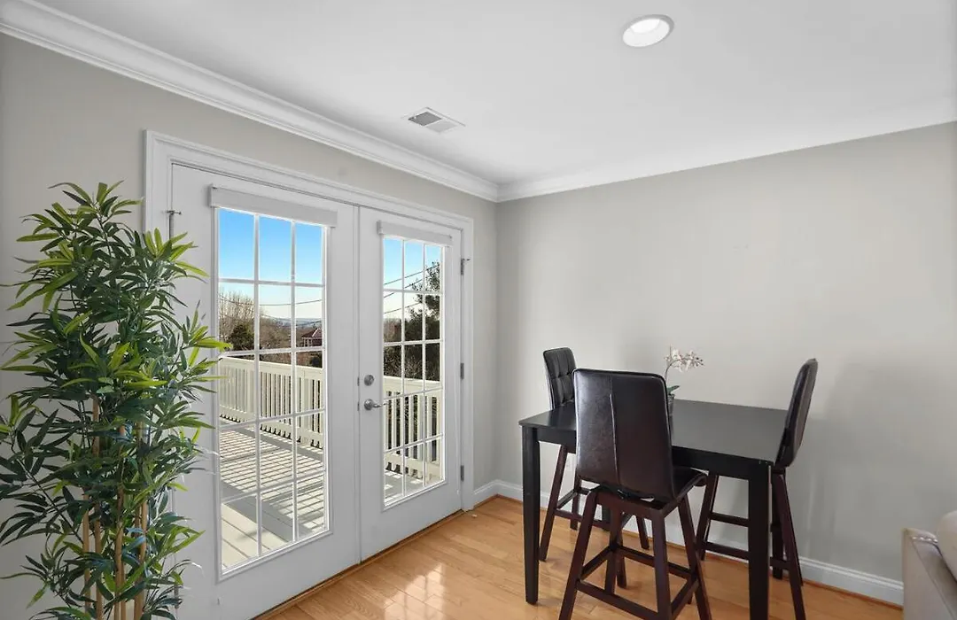 Spacious Family Gathering Home-1