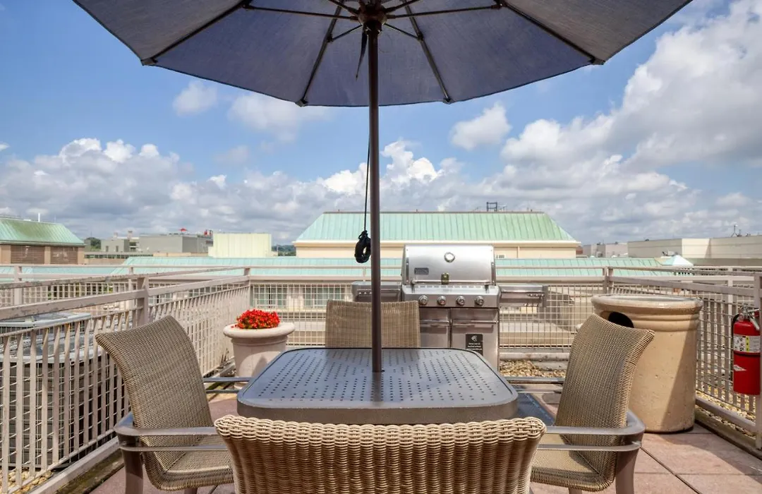 Foggy Bottom 1Br W Gym Rooftop Doorman Wdc-16-1