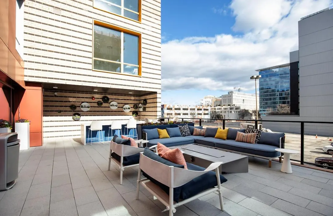 Noma Jr 1Br W Gym Wd Nr Capitol Hill Wdc-688-1