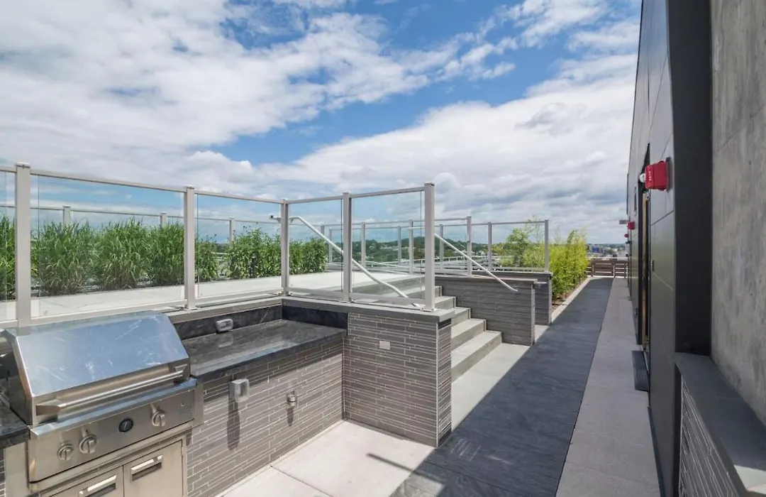 H St 1Br W Gym Wd Pool Across From Wf Wdc-379-1