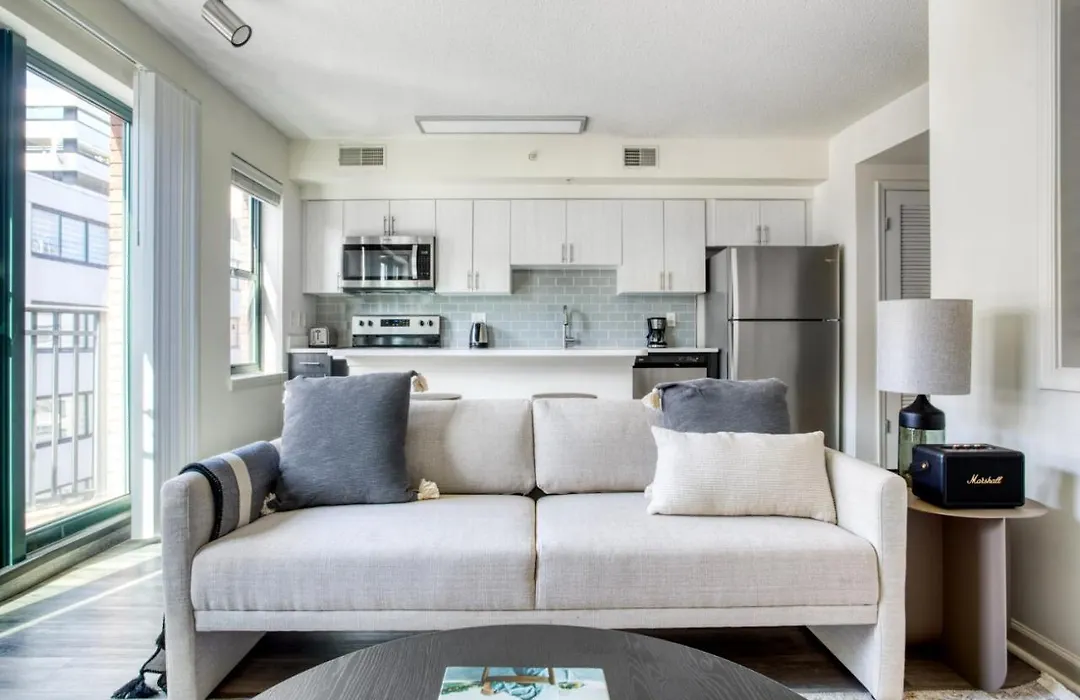 Logan Circle 1Br W Gym Wd Pool Nr Bars Wdc-484-1