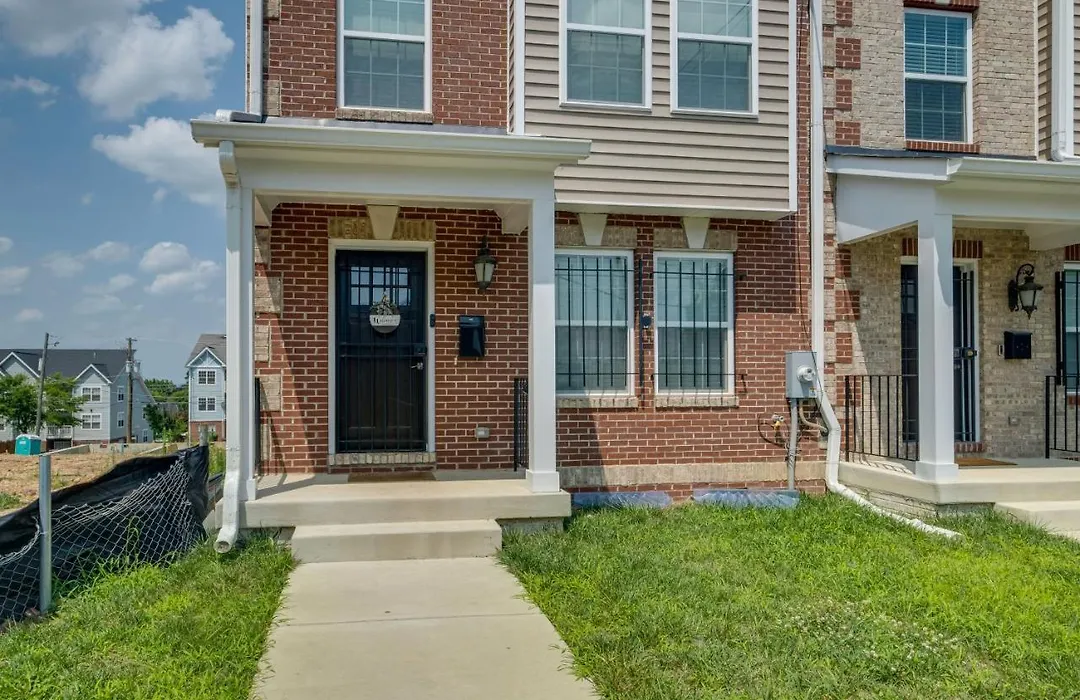 Comfortable Dc Townhome About 5 Mi To National Mall-1
