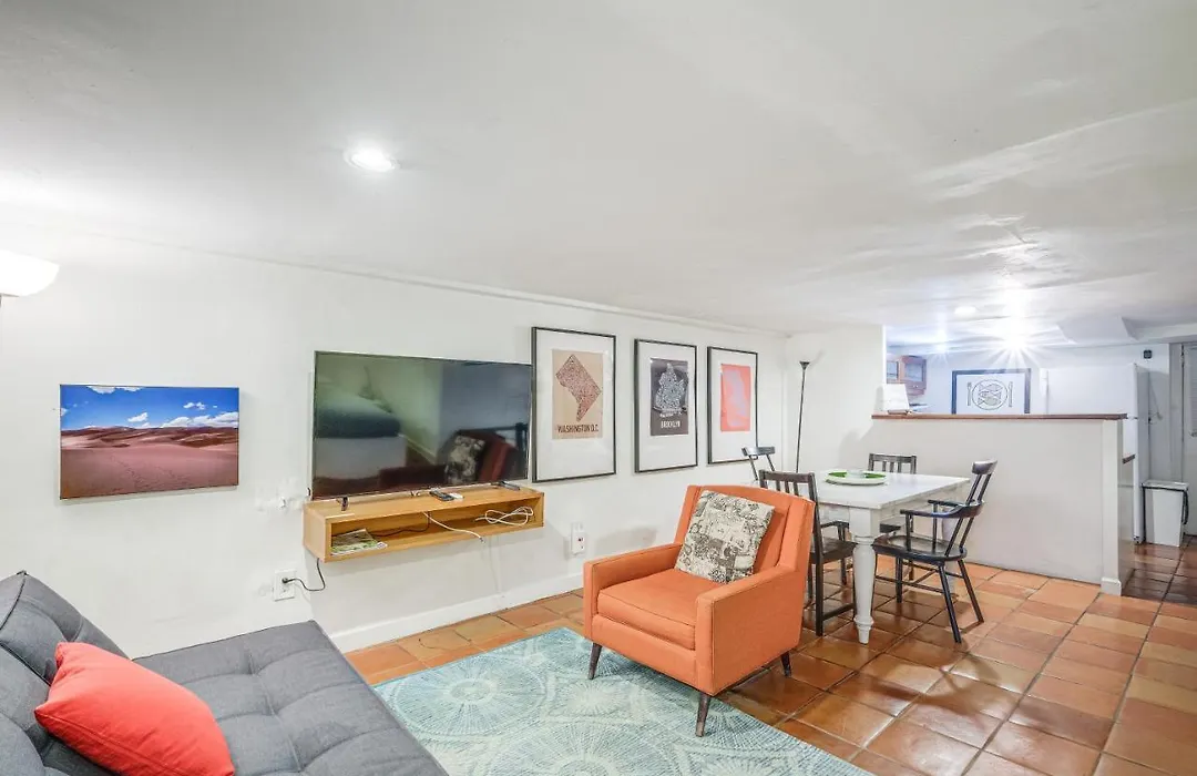 Dc Apartment: 2 Mi To National Mall!-1