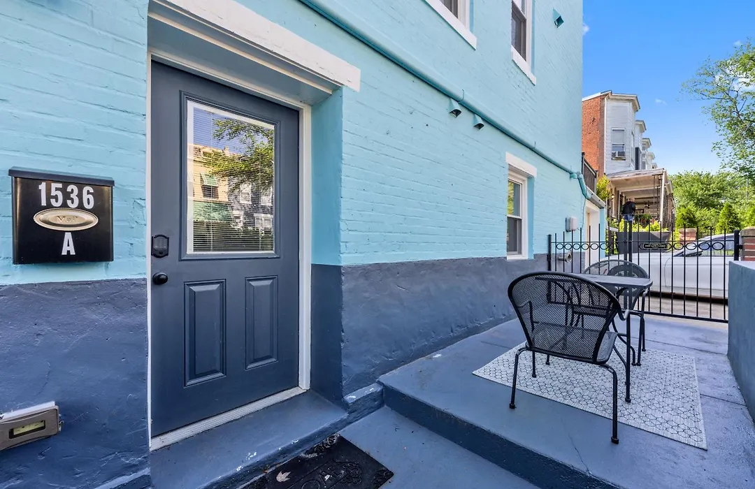 Adorable Infant Friendly 1Br Retreat-1