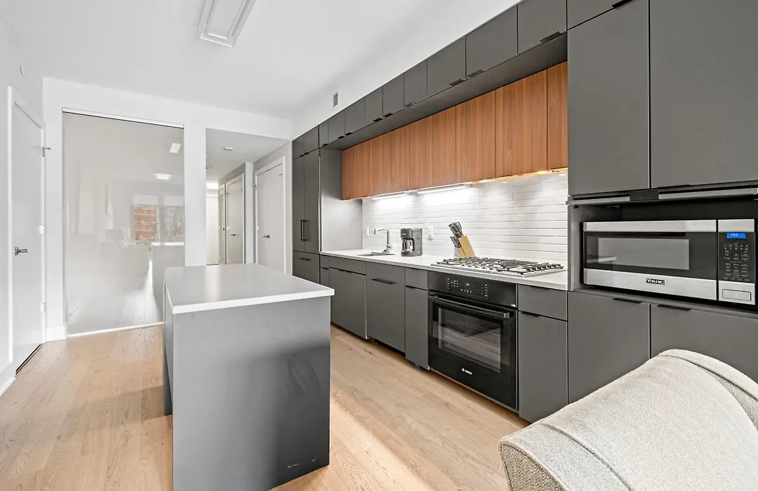 Global Luxury Suites At Tribeca-1