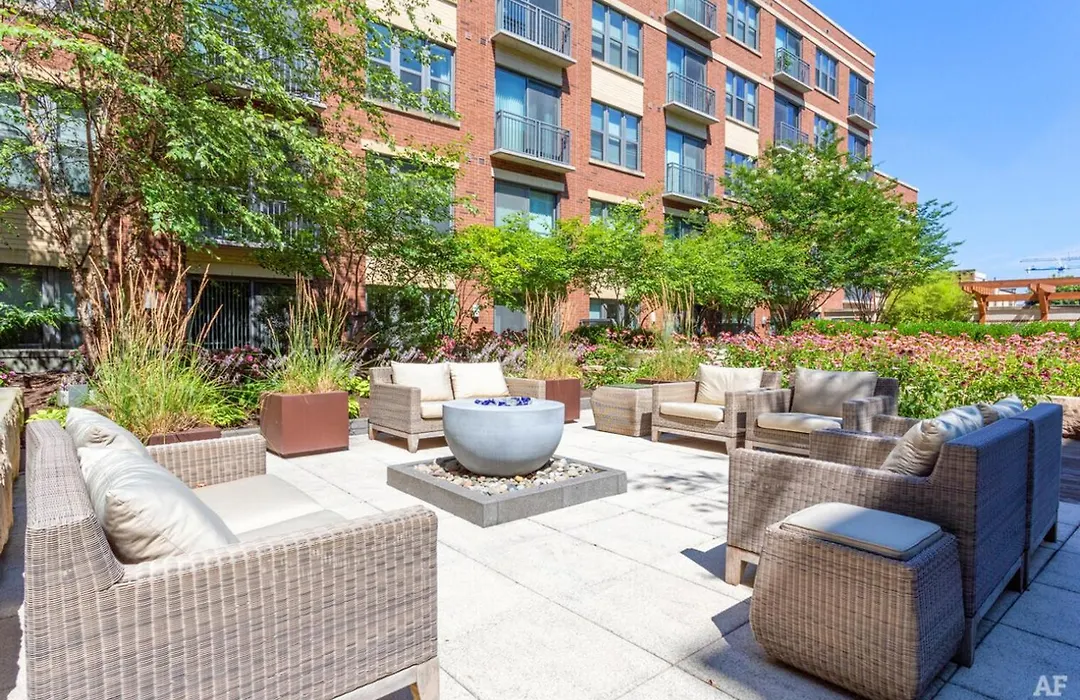 H St 1Br W Rooftop Pool Gym Nr Metro Wdc-513-1