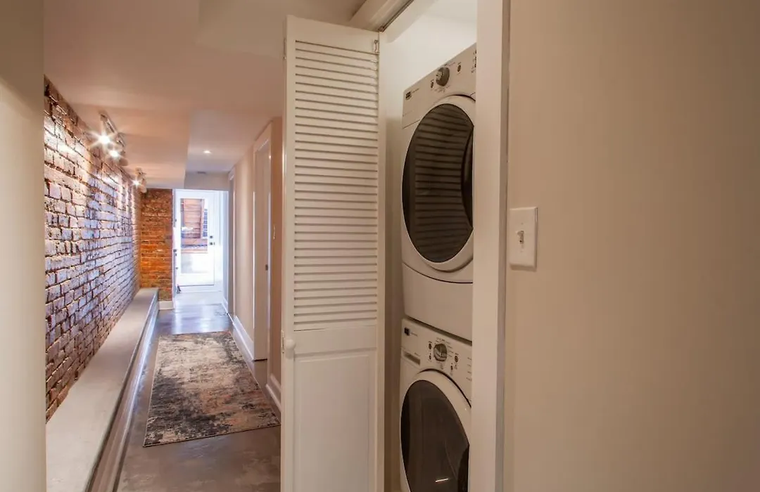 2-Br Petworth Pad Walk To Metro Subway-1