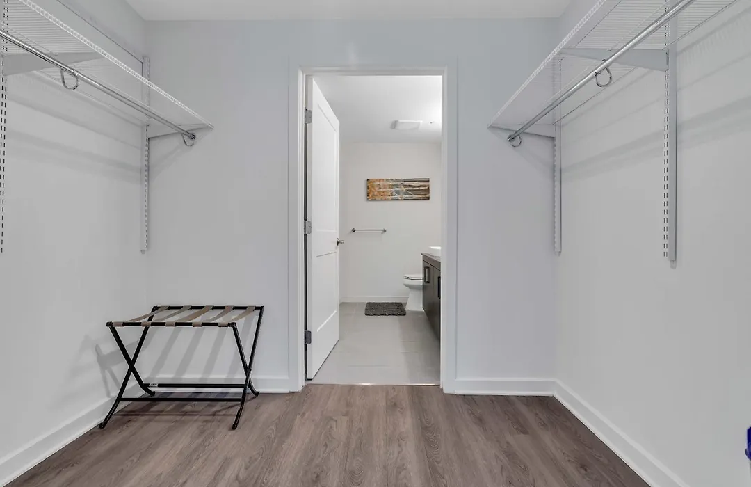 Fully Furnished Apartment In Washington Near Logan Circle-1