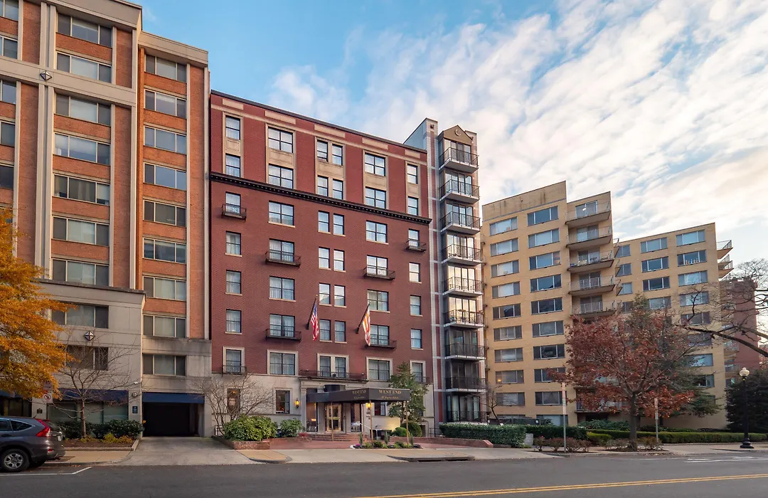 West End Washington Dc, Tapestry Collection By Hilton-1