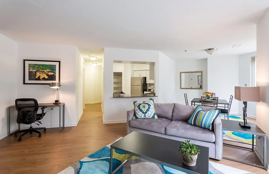 Oakwood Crystal City-1