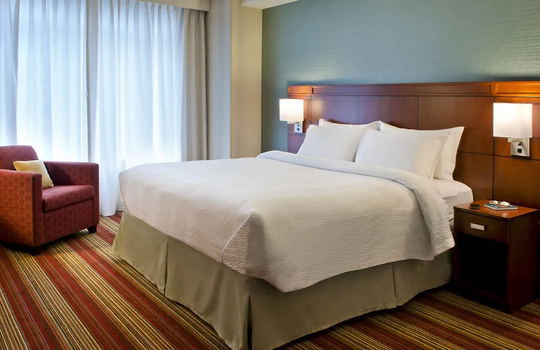 Courtyard By Marriott Washington, D.C./Foggy Bottom-1
