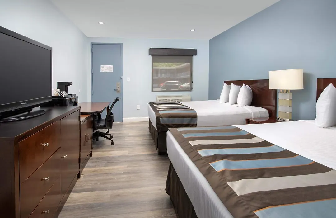 Ivy City Hotel-1