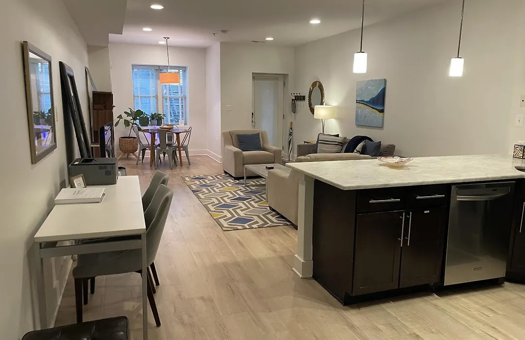 Luxe 2Bd2Ba Townhouse In Hip Area - Near Metro-1