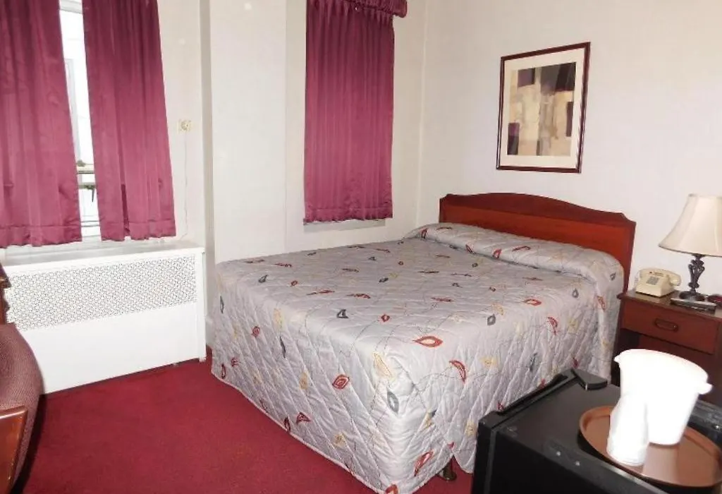 Hotel Harrington-1