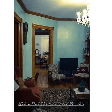Ledroit Park Renaissance B&B-3