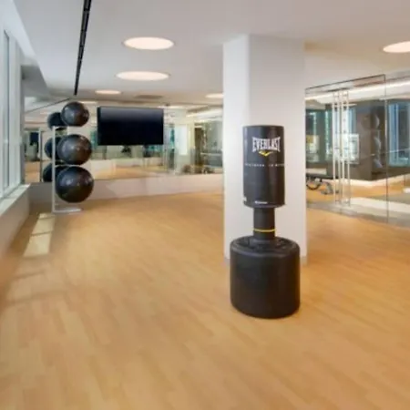 Modern, Chic, Great Location-3