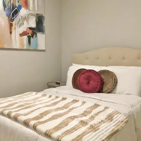 Spacious House Sleeps 5-2