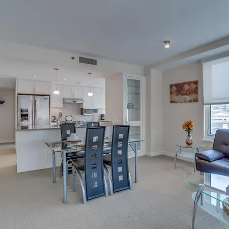 2 Bedroom Fully Furnished Apartment In Downtown Washington-3