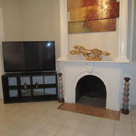 Federal Style Rowhome-2