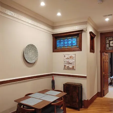 Dupont/Logan Circle Historic One Bedroom-3
