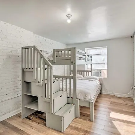 Lovely Washington Dc Townhome Less Than 3 Mi To Dtwn!-2