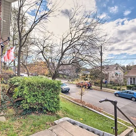 Ideally Located Dc Home With Pool Table And Patio-3