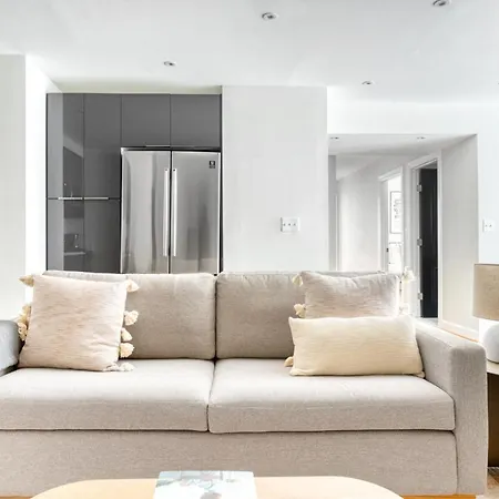 Logan Circle 3Br W Lounge Wd Nr Metro Wdc-460-3