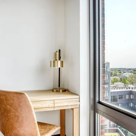H St 1Br W Pool Gym Wd Steps From Wf Wdc-318-2