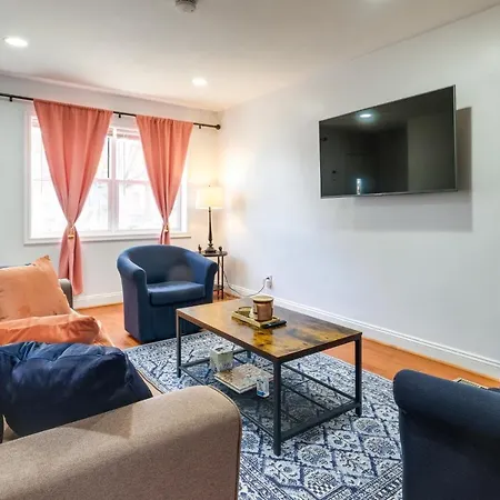 Bright Washington, Dc, Abode 3 Mi To National Mall-3