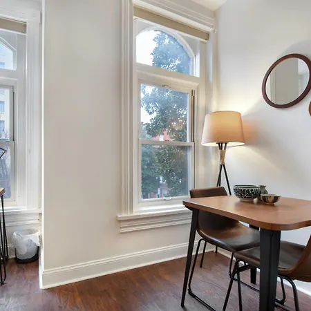 Central Dupont Circle 1Br Nr Metro Gw Wdc-25-2