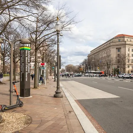 1Br In Penn Quarter W Pool Garden Nr Metro Wdc-246-2