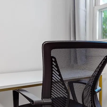 Solace In Central Dc 2-Br Getaway-3