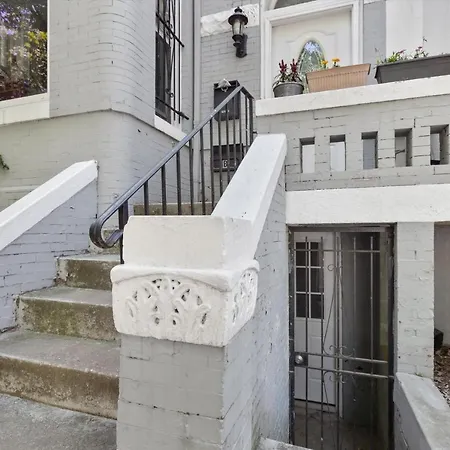 Solace In Central Dc 2-Br Getaway-2