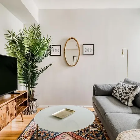 Sweet 1 Bedroom Apartment In Shaw Balcony Parking-3