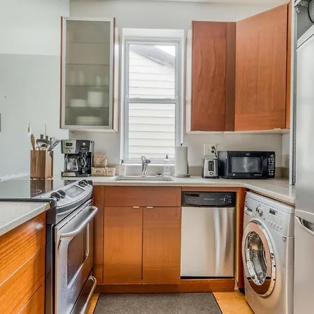 Sweet 1 Bedroom Apartment In Shaw Balcony Parking-2