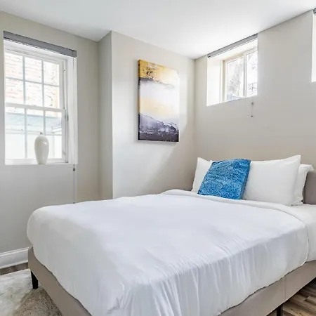 1 Bedroom Apartment In Washington Pets Ok-2
