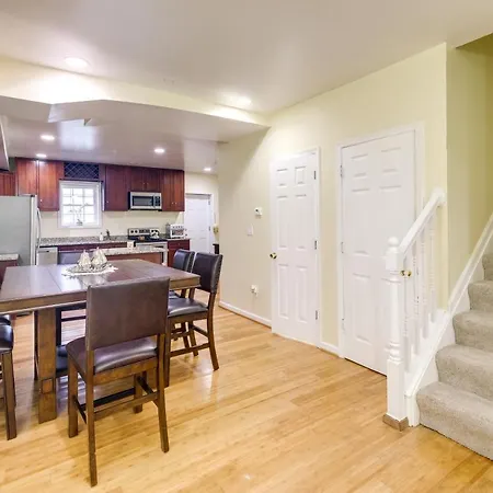 Spacious Washington, Dc, Vacation Rental With Yards!-2