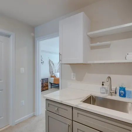 Comfortable Dc Townhome About 5 Mi To National Mall-3