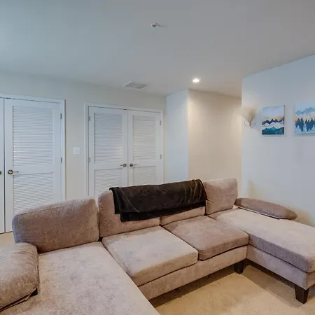 Comfortable Dc Townhome About 5 Mi To National Mall-2