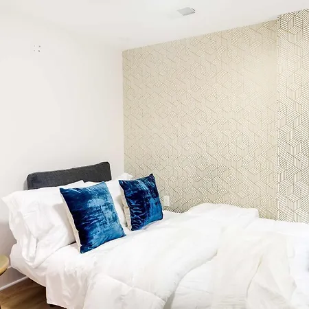 Modern Dc Apartment Rental - Remote-Work Friendly!-2