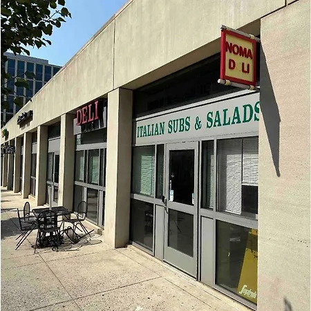 Luxury 2 Bedroom Condo With Gorgeous City View Of Dc-3