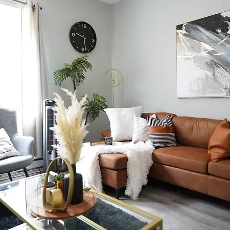 Stylish 1Br Unit W/Free Parking-Walk To Metro-2