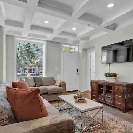 Cozy 2Br, 2Ba Capitol Hill Retreat - Heart Of Dc-3