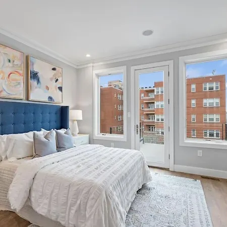 Luxury Dc Penthouse W/ Private Rooftop!-3