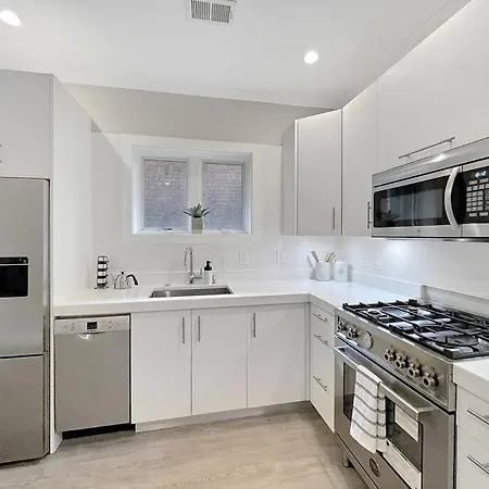 Modern Meridian 2 Bedroom-2