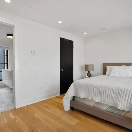 Central Dc Home+Private Rooftop!-2